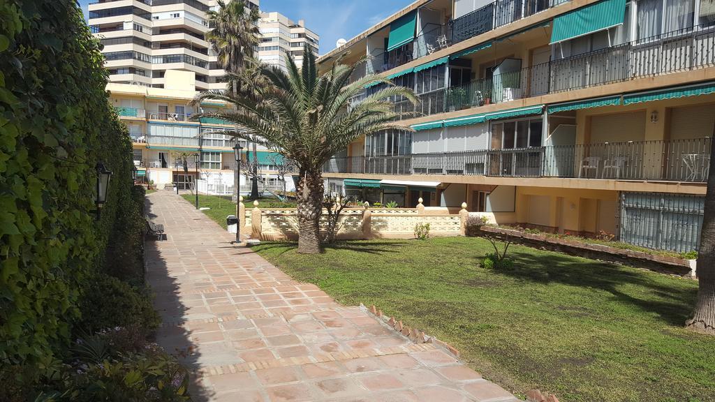 Apartamento Primera Línea de Playa Torremolinos Exterior foto
