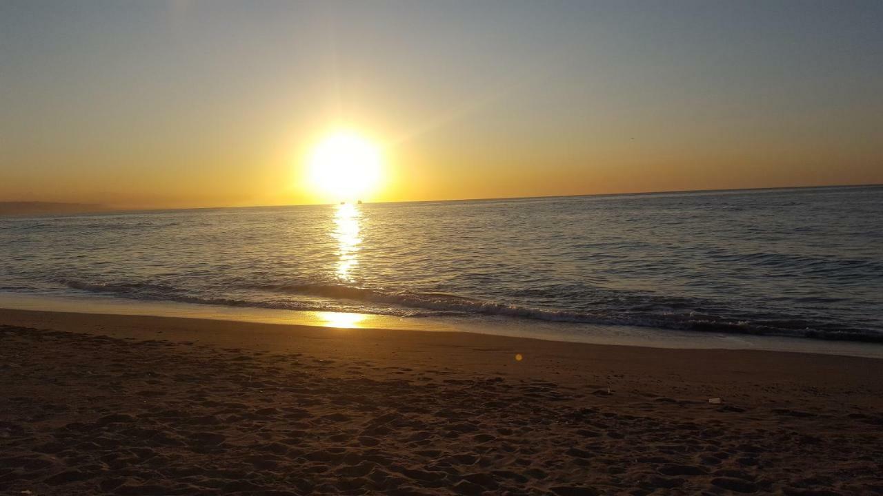 Apartamento Primera Línea de Playa Torremolinos Exterior foto